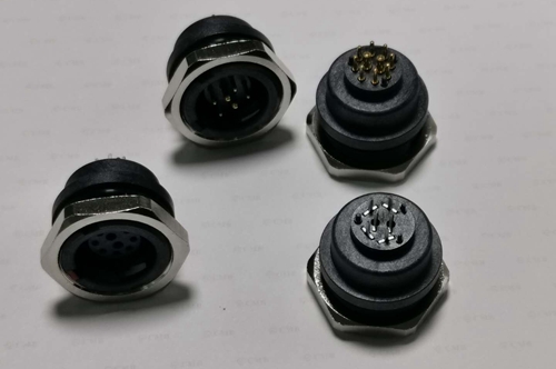客制化连接器